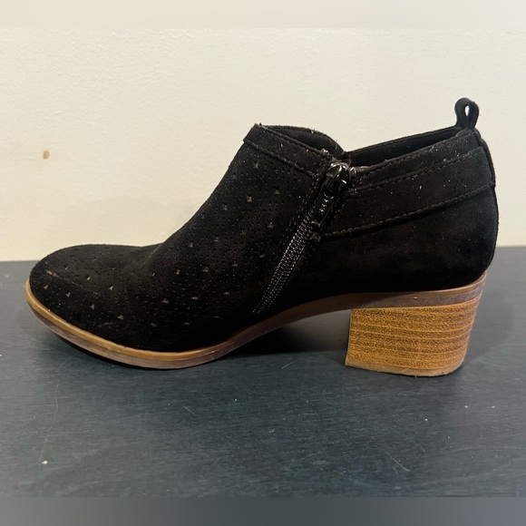 Sonoma Black Suede Ankle Booties with Chunky Heel/size 6 - Picture 12 of 12